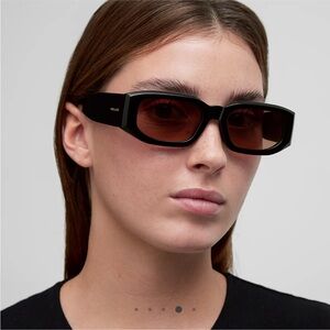 NWT Meller Kira sunglasses in black brown